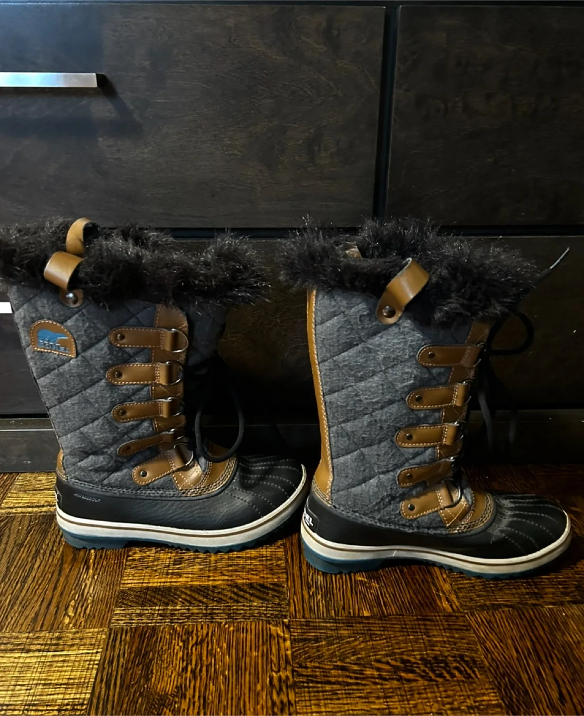 Sorel waterproof Winter Boots image indicator(4)