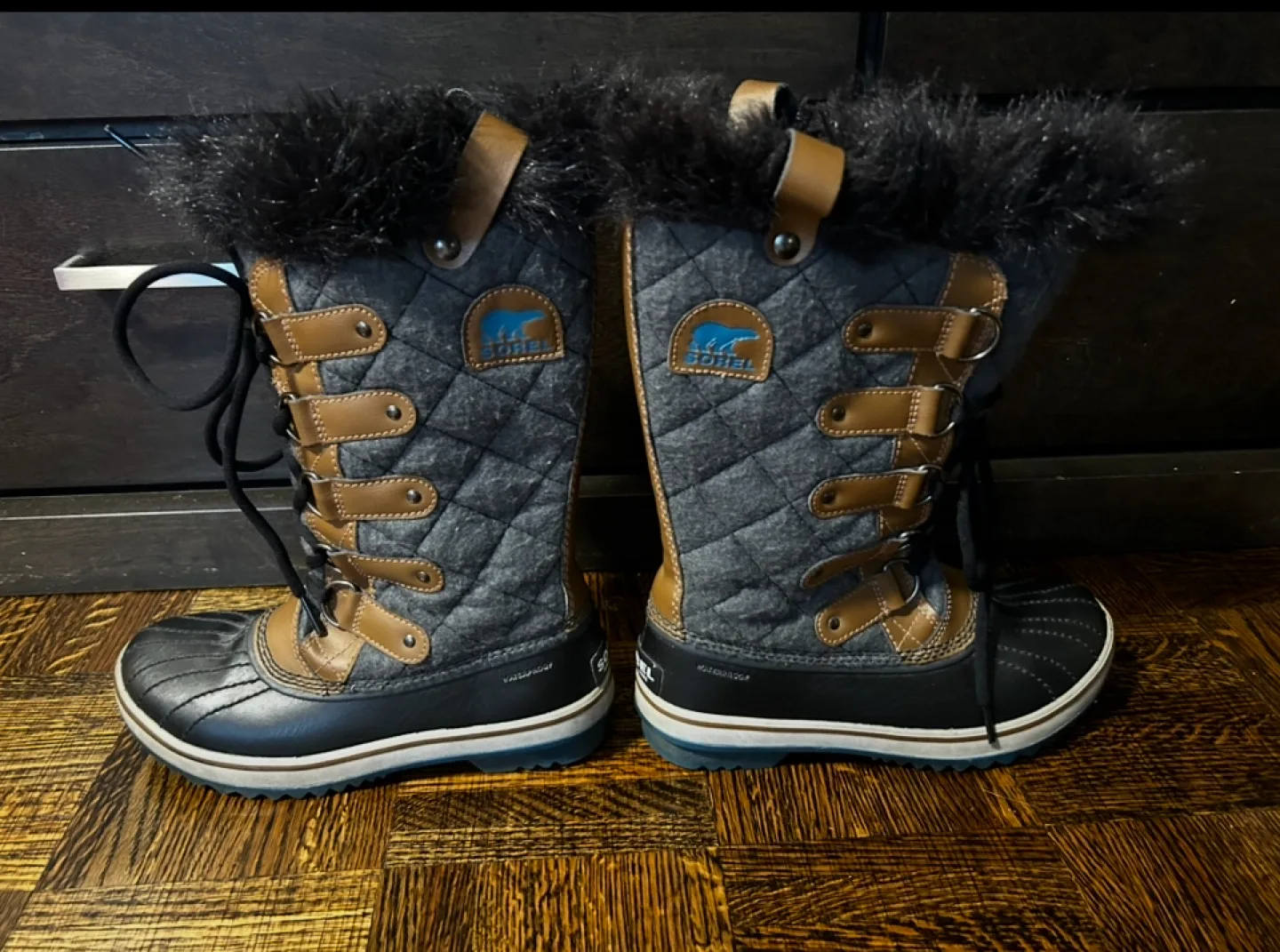 Sorel waterproof Winter Boots image indicator(7)