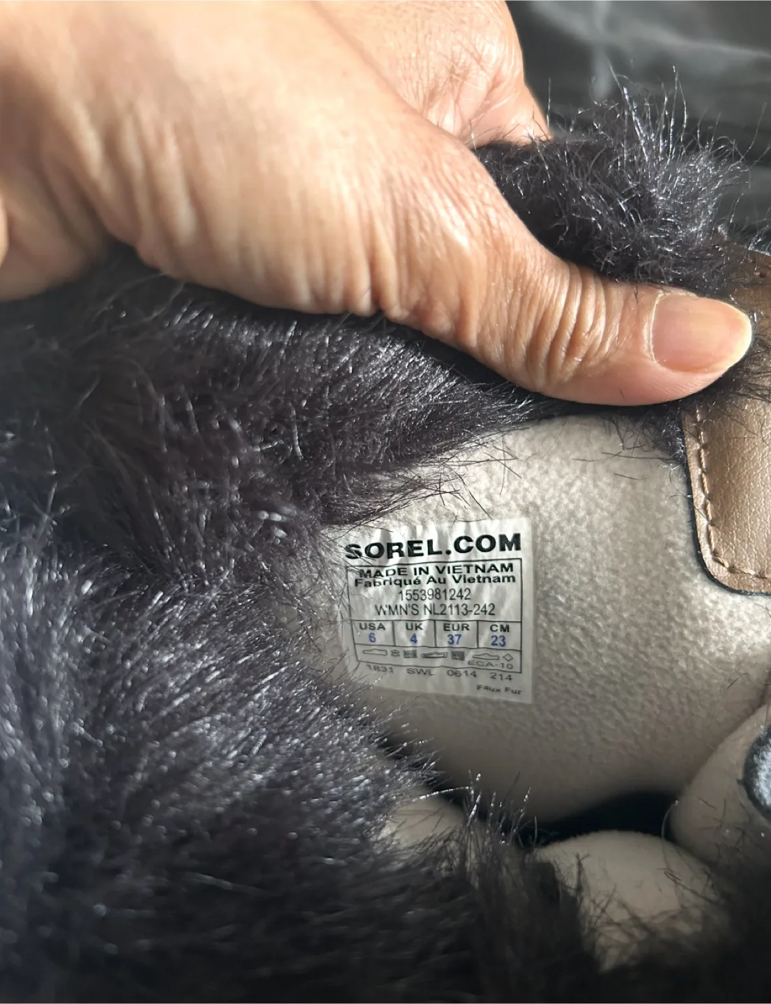 Sorel waterproof Winter Boots image indicator(10)