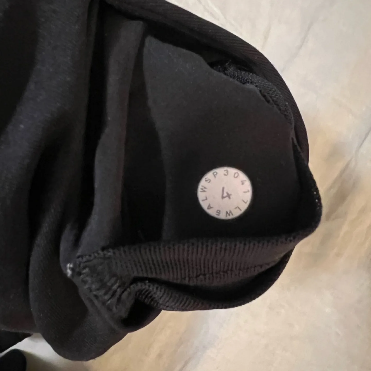 Lululemon On The Fly Pant *28" - size 4 image indicator(6)