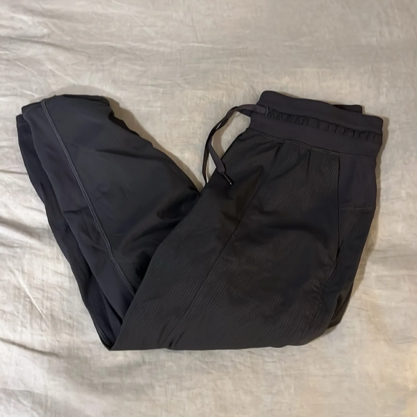 Lululemon Dance Studio Crop *25" - size 4 image indicator(7)