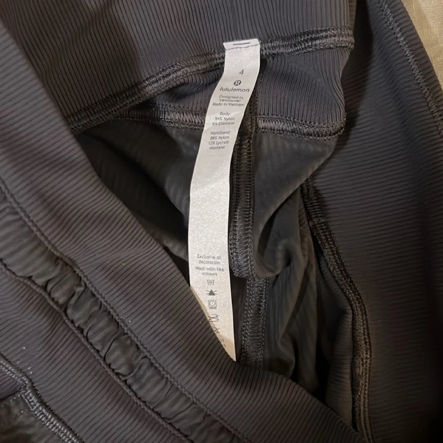 Lululemon Dance Studio Crop *25" - size 4 image indicator(10)