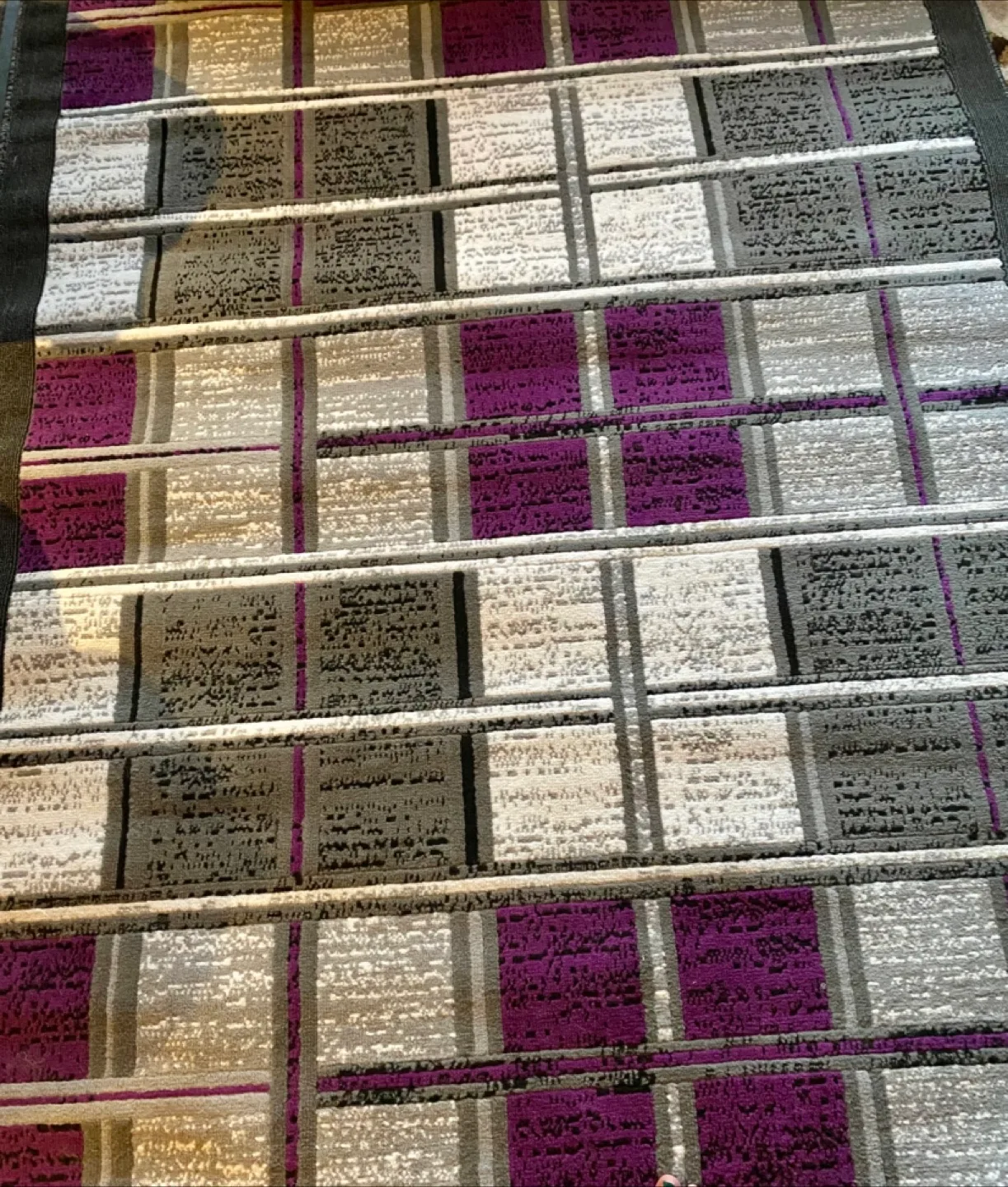 🥕 RIMA Purple Area Rug 5'7" x 7'2" image indicator(3)