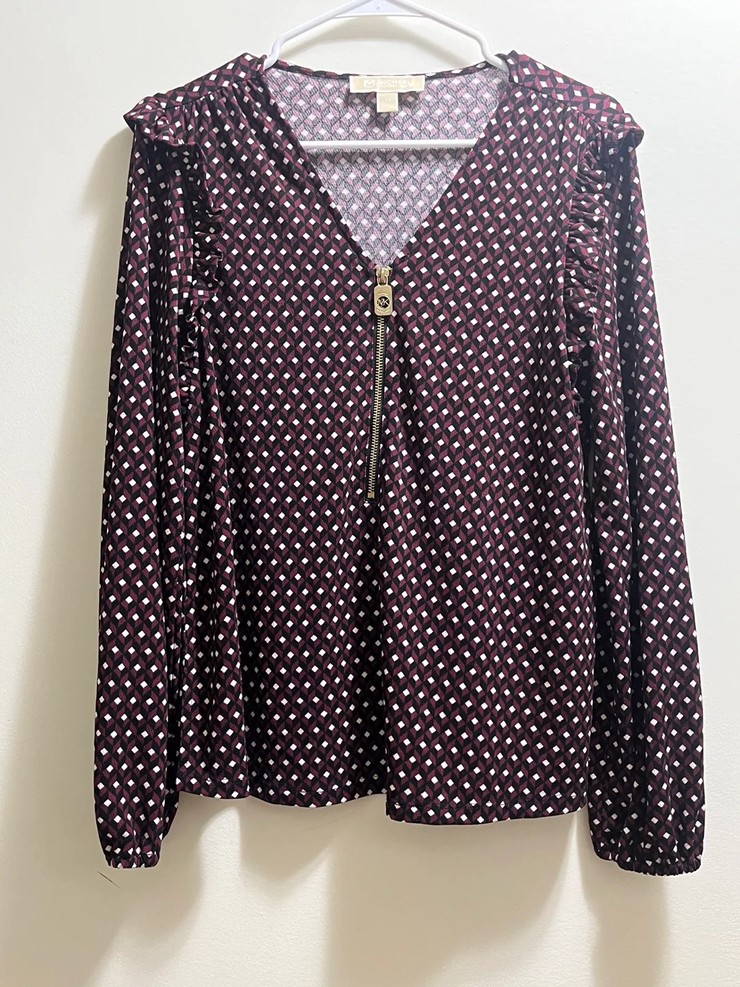 Michael Kors Burgundy abstract design Blouse sz M image indicator(4)