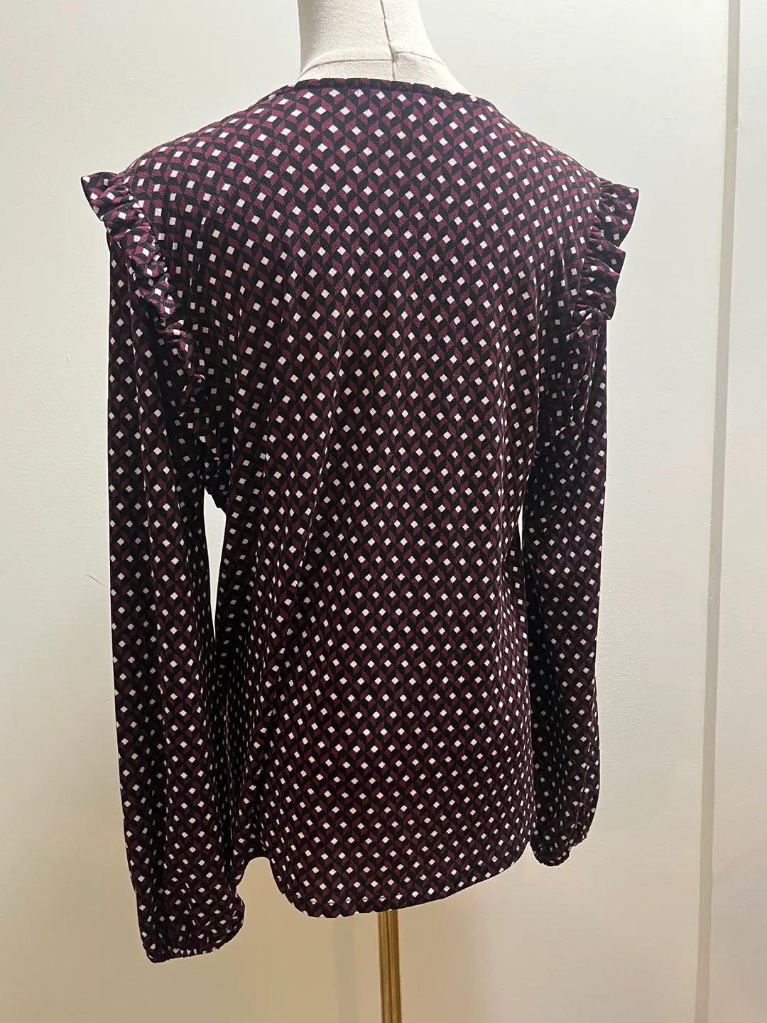 Michael Kors Burgundy abstract design Blouse sz M image indicator(3)