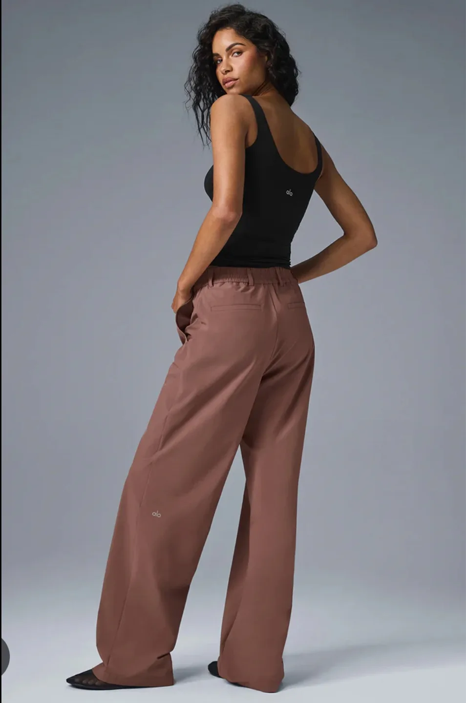 Alo Yoga High-Waist Pursuit Trouser - size XS image indicator(2)