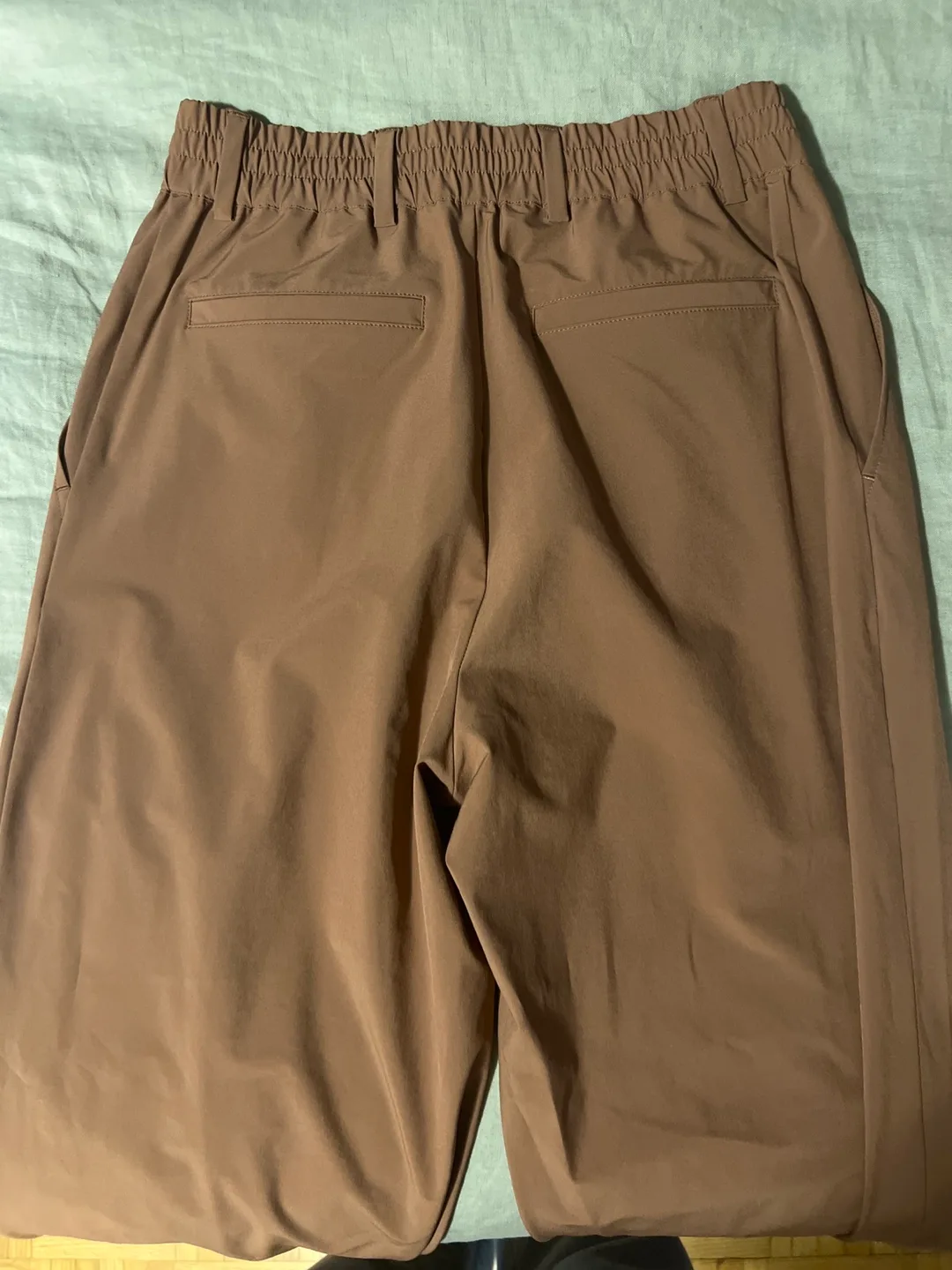 Alo Yoga High-Waist Pursuit Trouser - size XS image indicator(6)