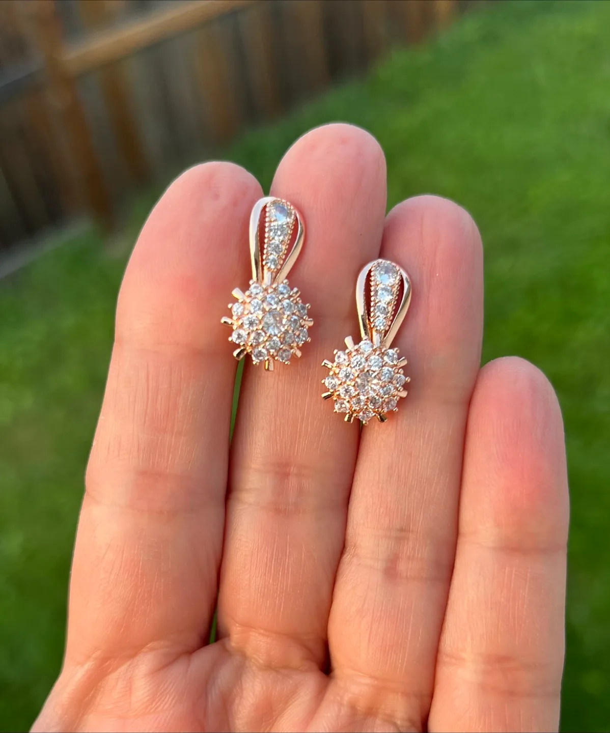 Gold plated Flower Earrings thumbnail