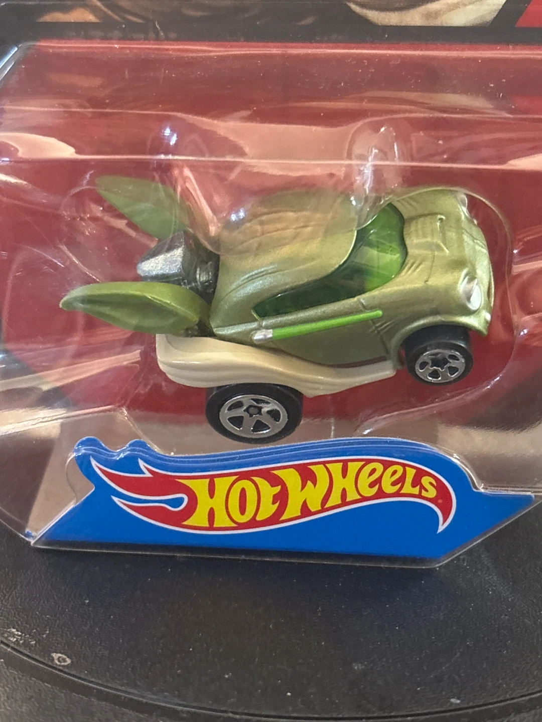 Hot Wheels Star Wars Yoda Car - New in Package! - photo 3