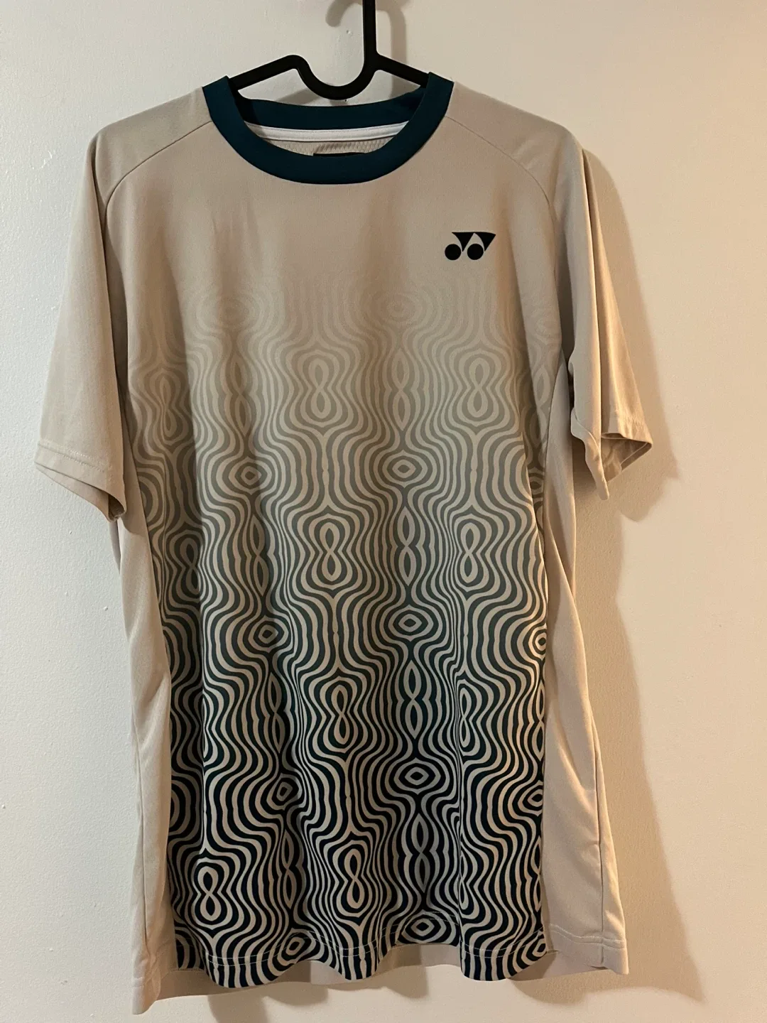 Yonex T-Shirt - Size L thumbnail