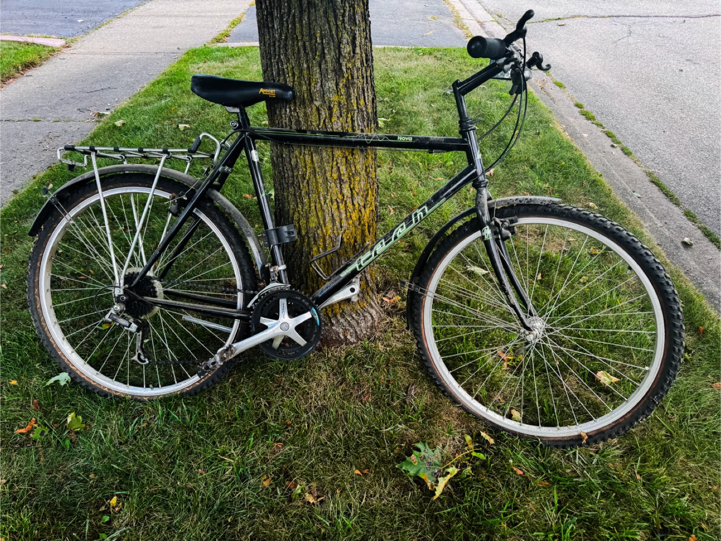 Tech Nova Mountain Bike