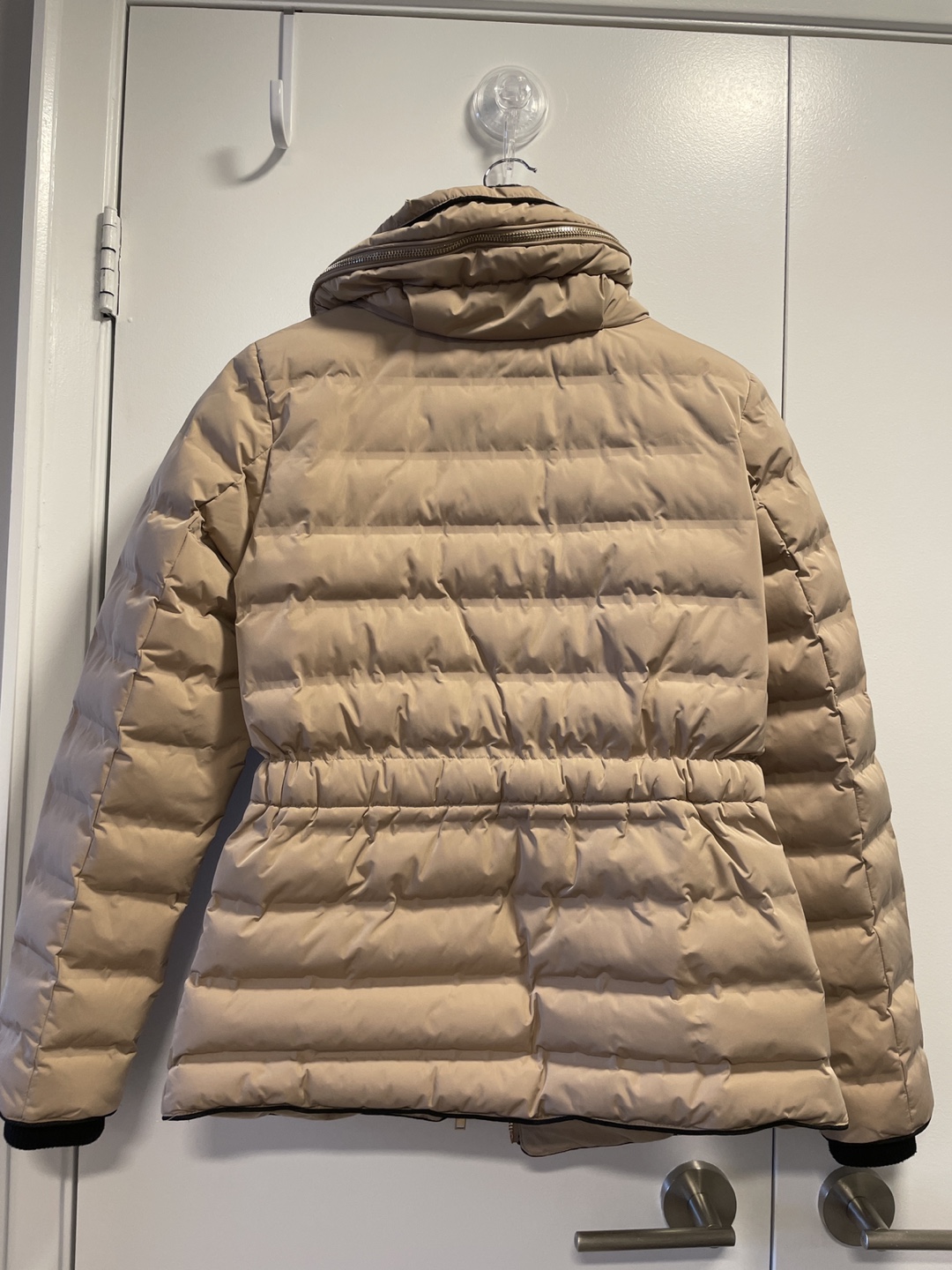 Women’s quilted jacket with faux fur trim - photo 2