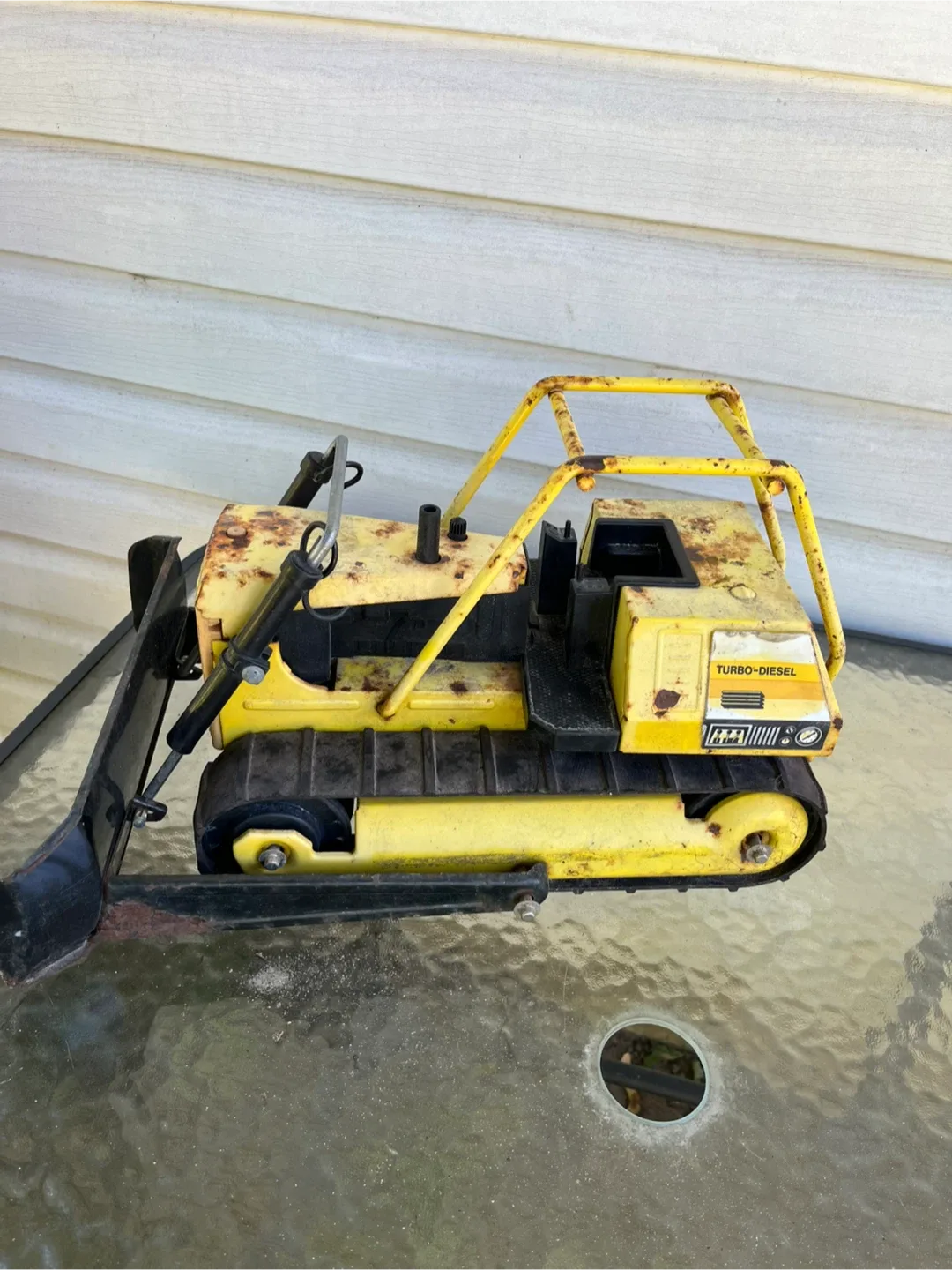 Vintage Tonka Turbo-Diesel Bulldozer Toy image indicator(2)