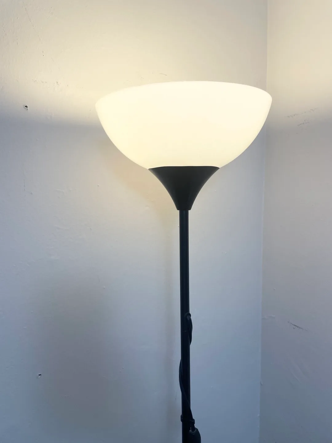 IKEA Floor Lamp black image indicator(2)