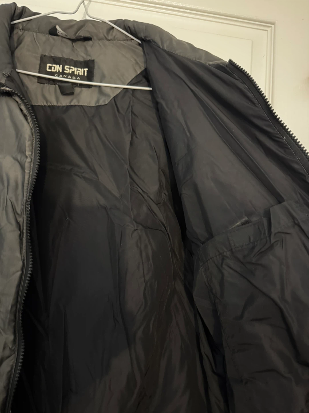 CDN Spirit Black Puffer Jacket - Size S - photo 4