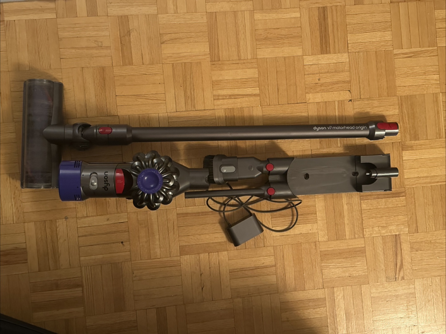 Dyson V7 Motorhead Origin Cordless Vacuum - photo 2