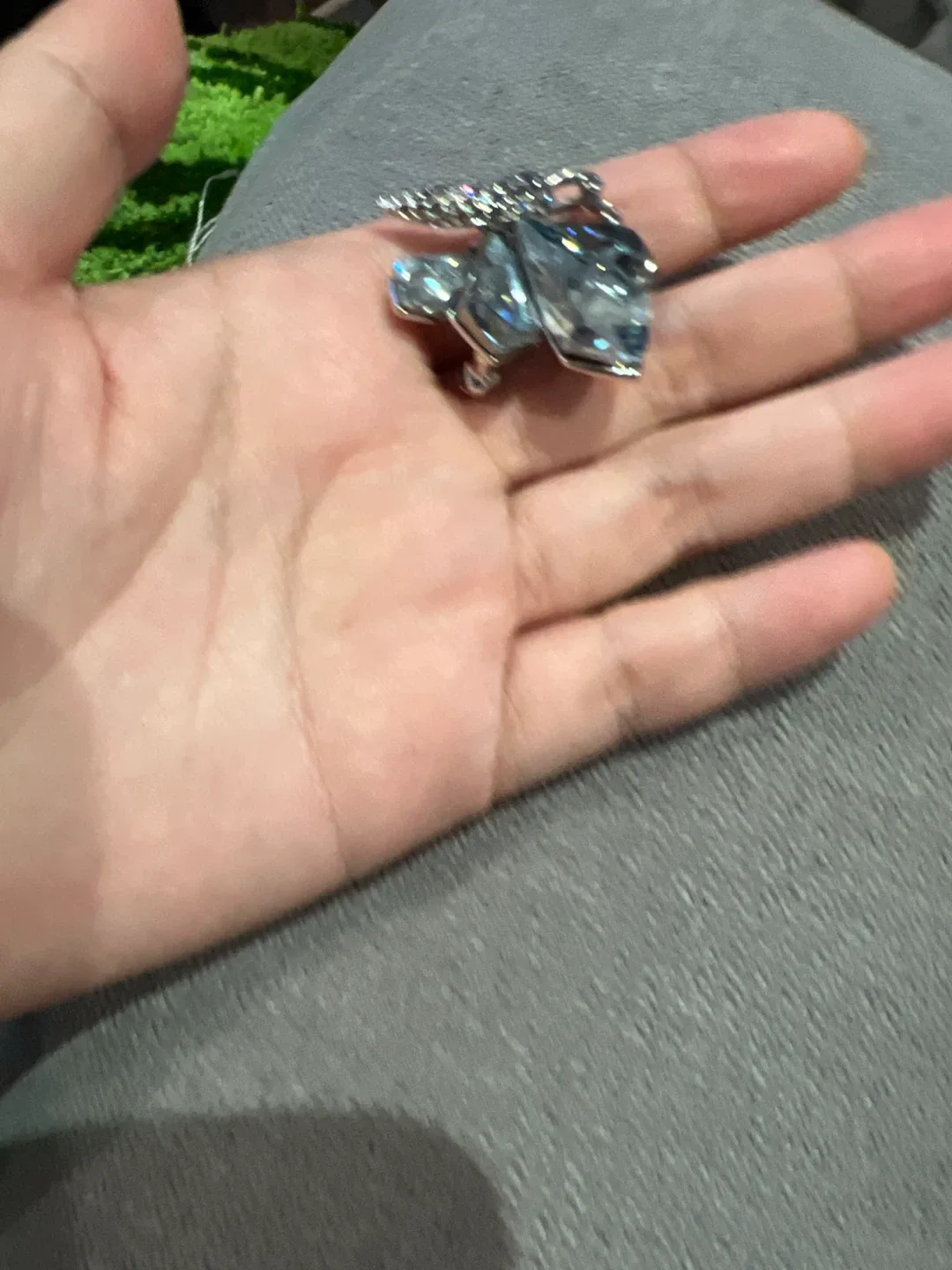 Butterfly Brooch image indicator(3)