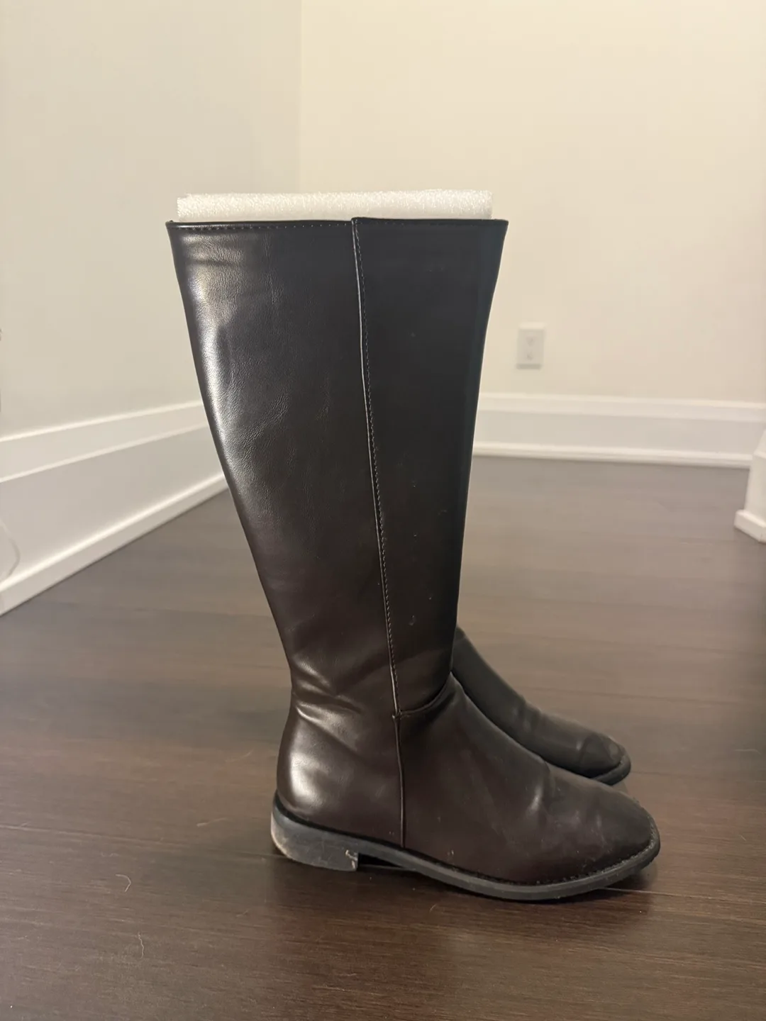 Brown Boots image indicator(2)