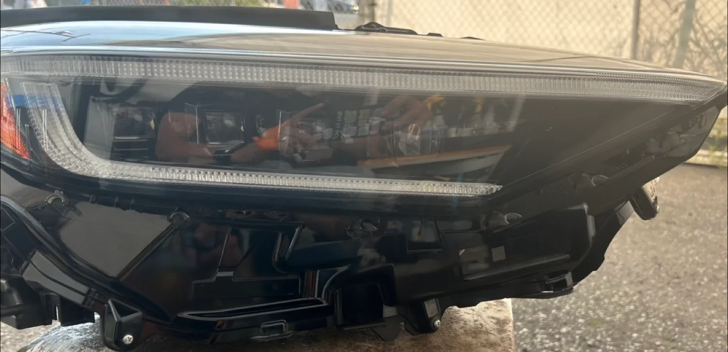 Subaru Soltera 2023 Right Headlight Assembly image indicator(4)