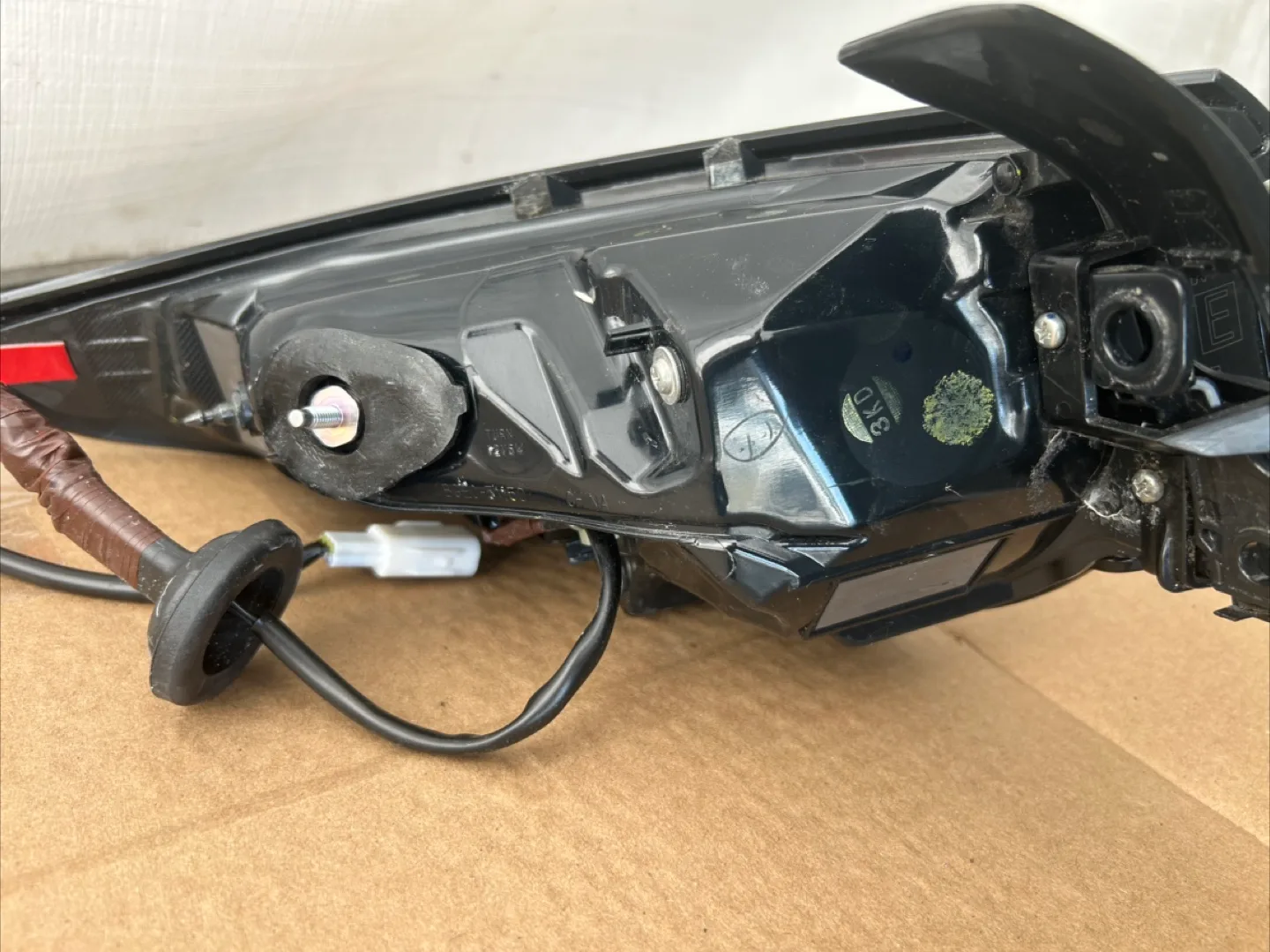 Mazda 3 Tail Light - OEM Part image indicator(8)