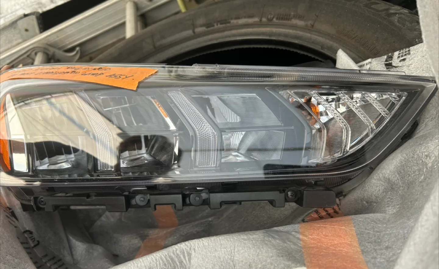 2020 Hyundai Ioniq Hybrid RH Front Combination Lamp image indicator(3)