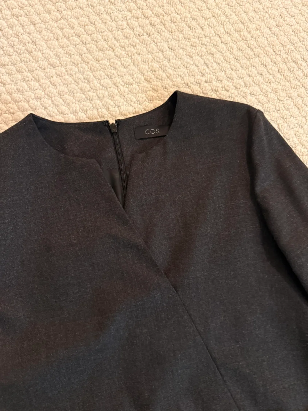 COS 100% Wool Grey Long Sleeve Dress image indicator(3)