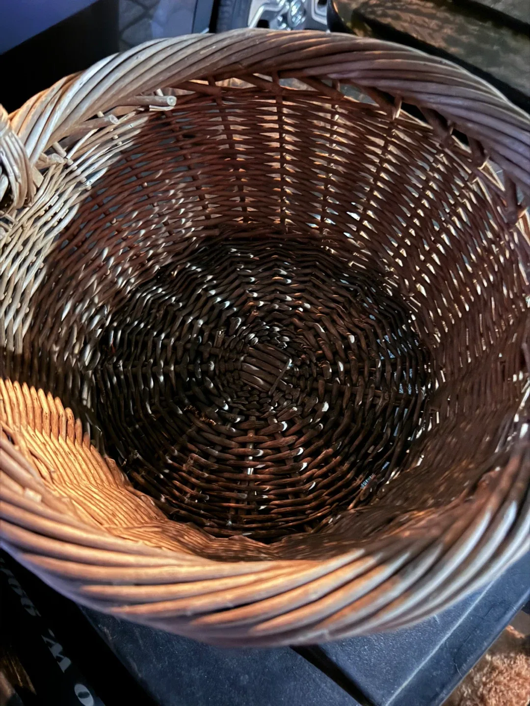 🥕 Free Woven Basket with Handle image indicator(2)