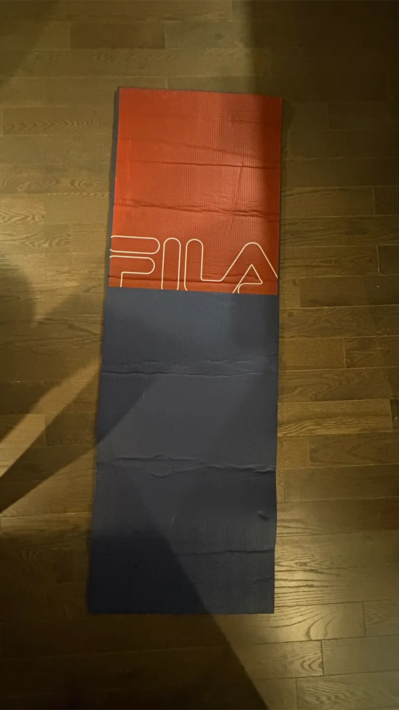 FILA Yoga Mat - Blue & Red 🥕 thumbnail