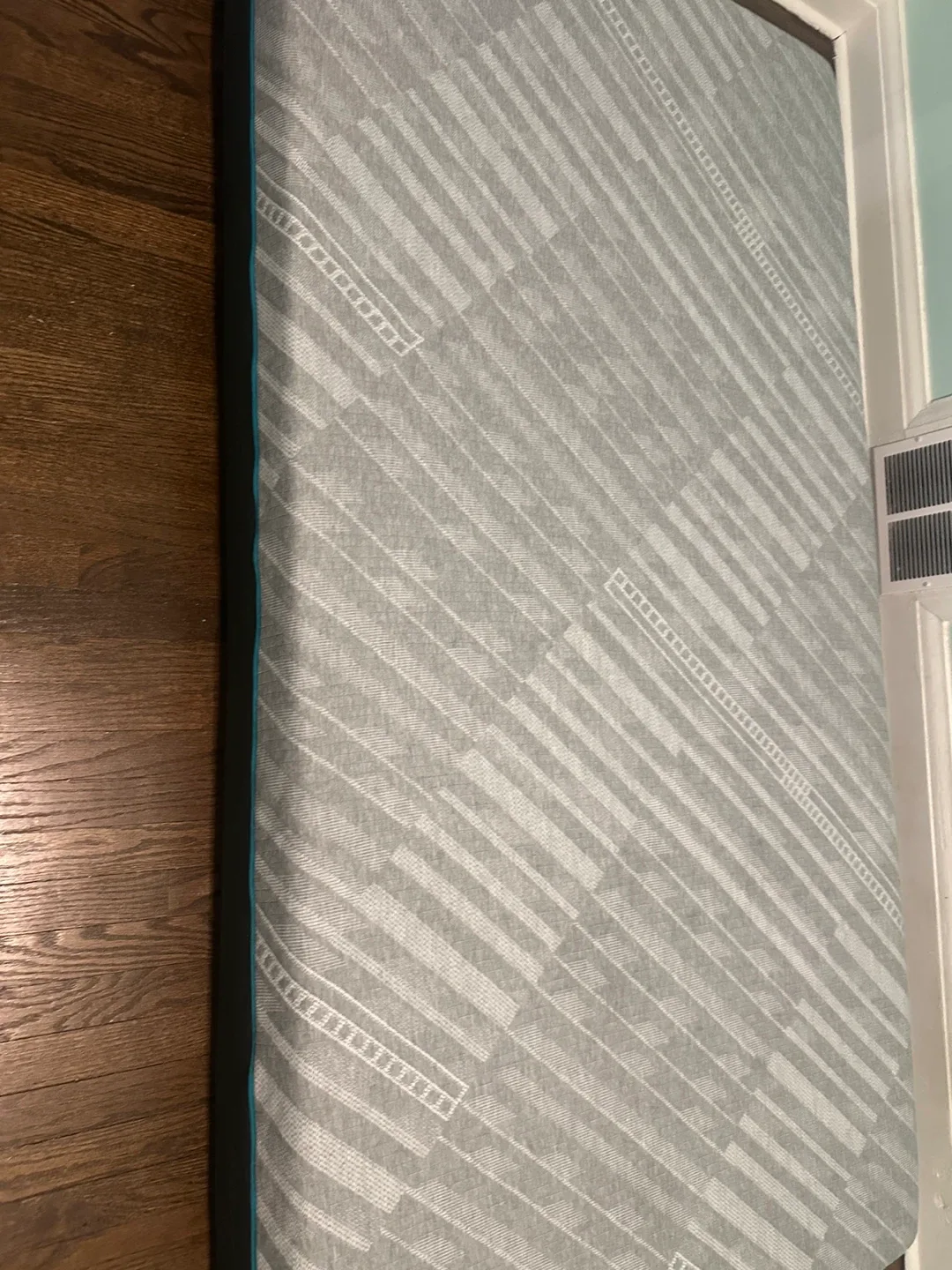 Twin Mattress - Grey Pattern image indicator(4)