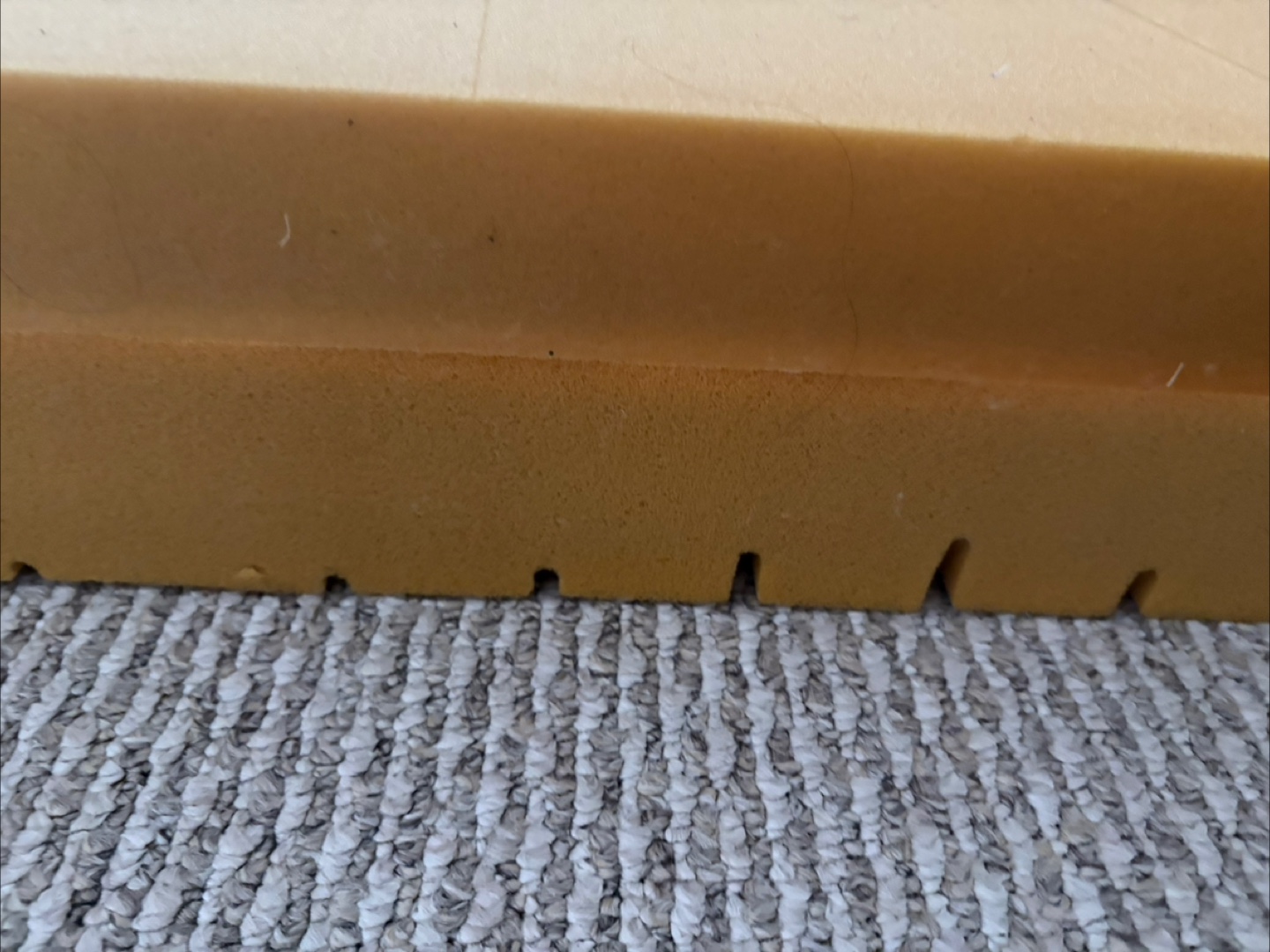 Thick foam twin mattress - photo 2