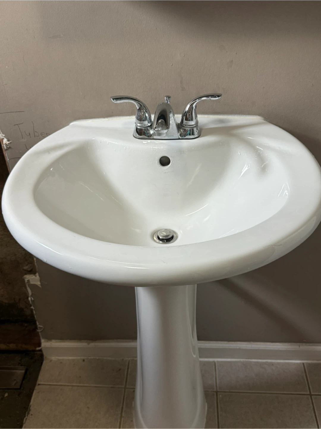Pedestal Sink - White - photo 2