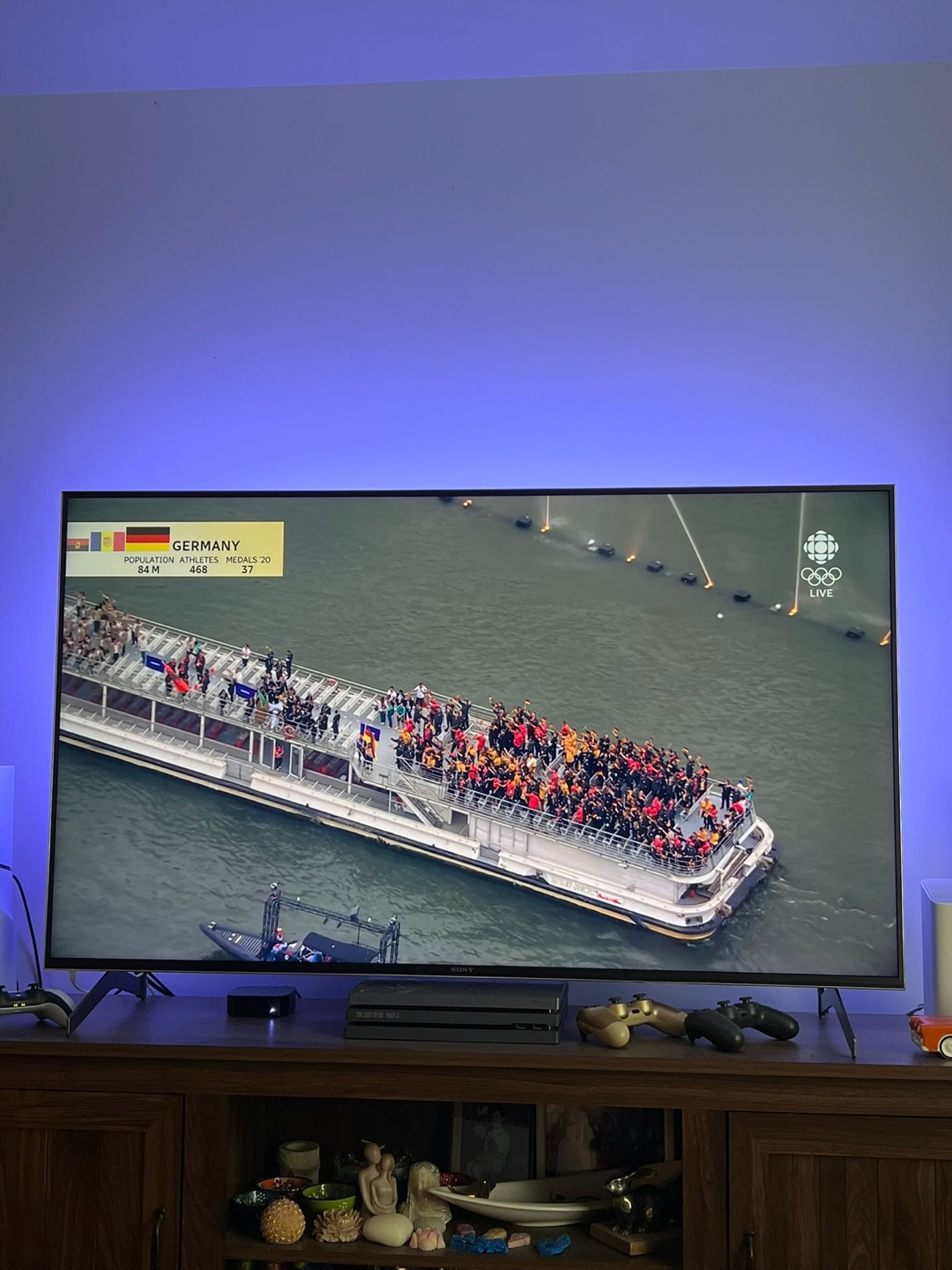 Sony Bravia TV 55 inch X900 - photo 3