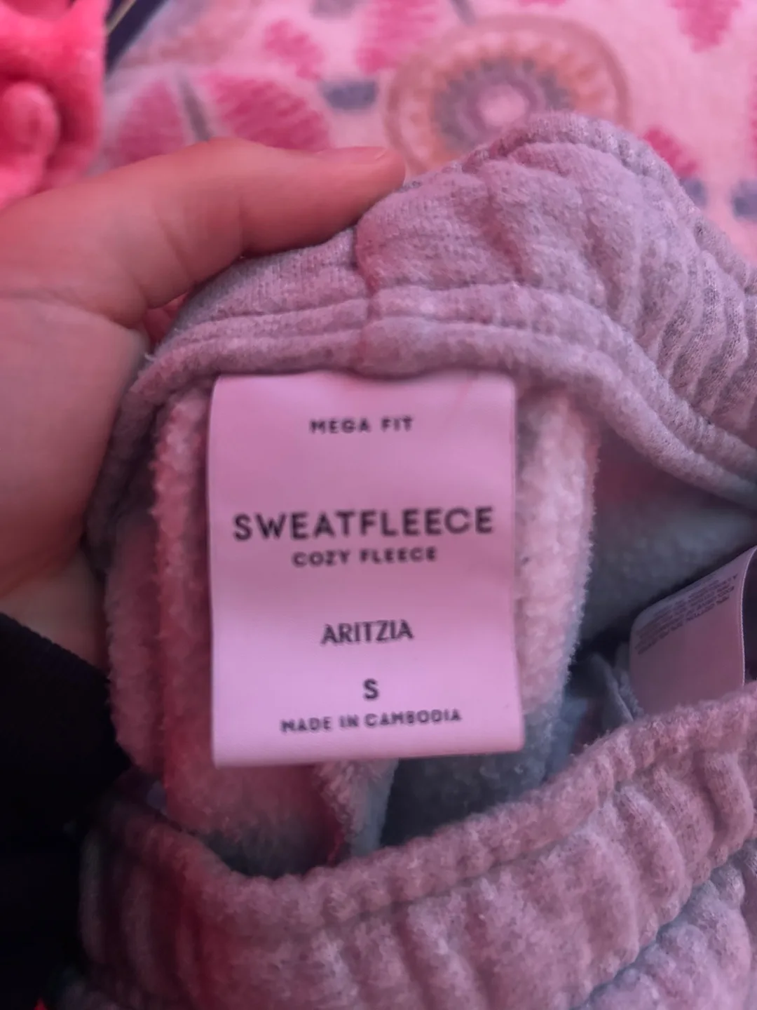 Aritzia Sweatfleece Mega Cozy Fleece Sweatpants - Size Small image indicator(2)