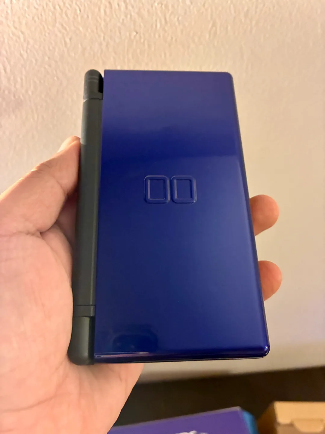 Nintendo DS Lite CIB (like new!) w/ games and bonus items image indicator(3)