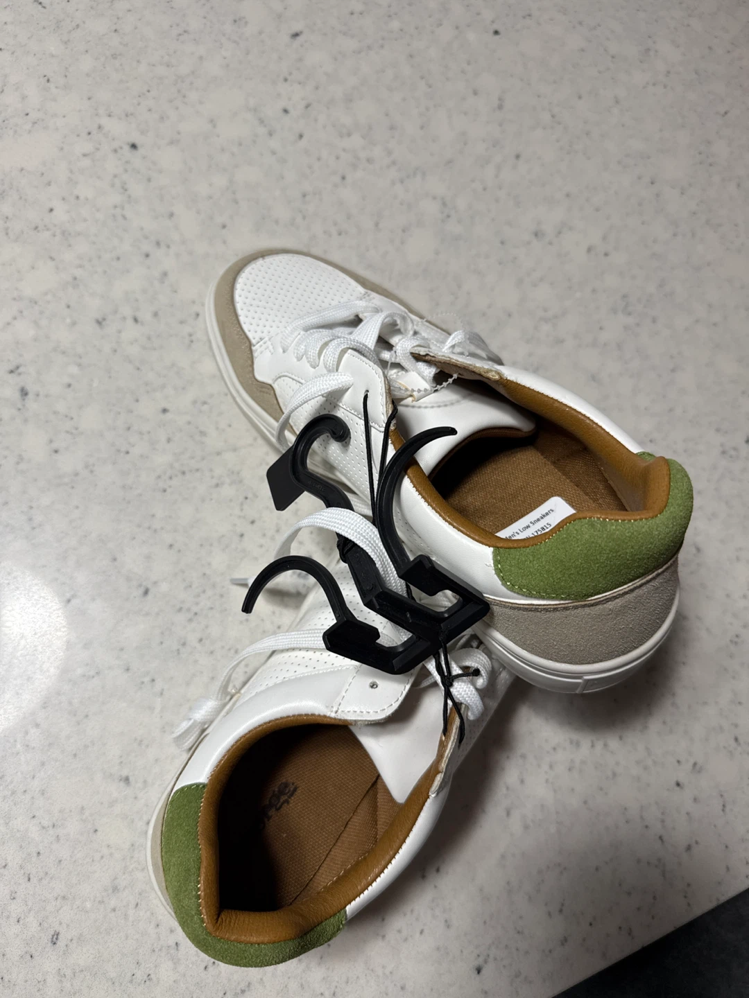 Men's Line Sneakers - Size 8 - New! - photo 3
