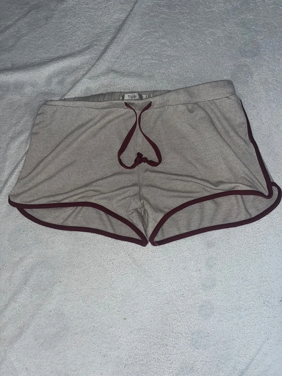 Twik Shorts - Size L thumbnail