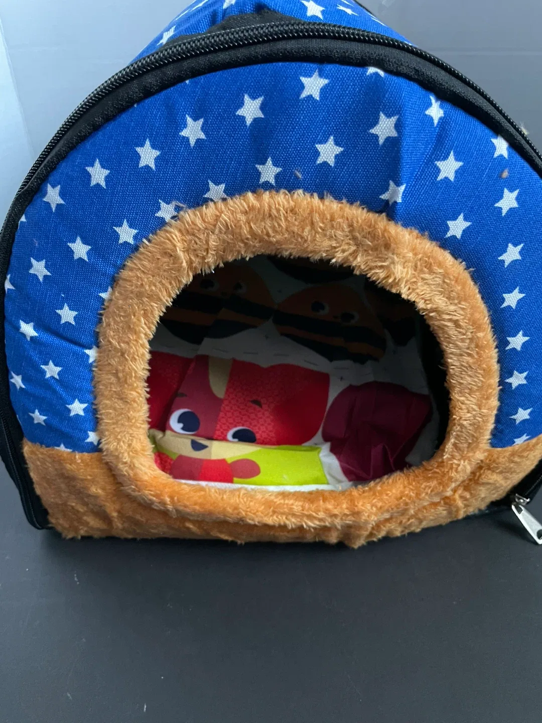 Blue Star Pattern Pet Carrier thumbnail