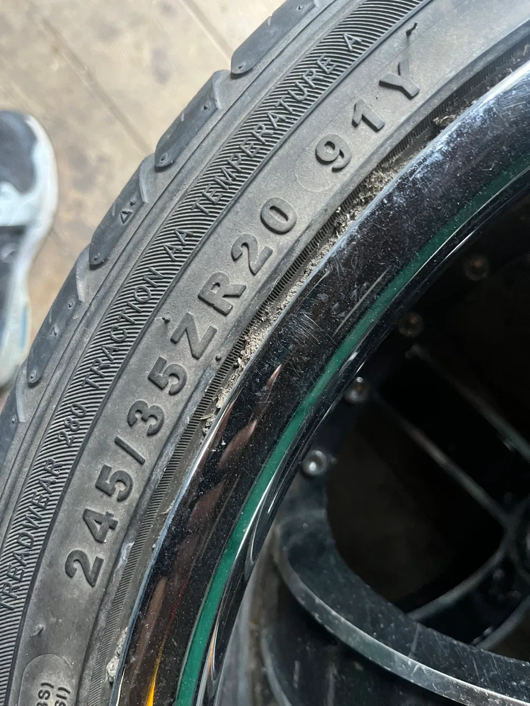 Set of Sternface 245/35ZR20 91Y Tires image indicator(3)