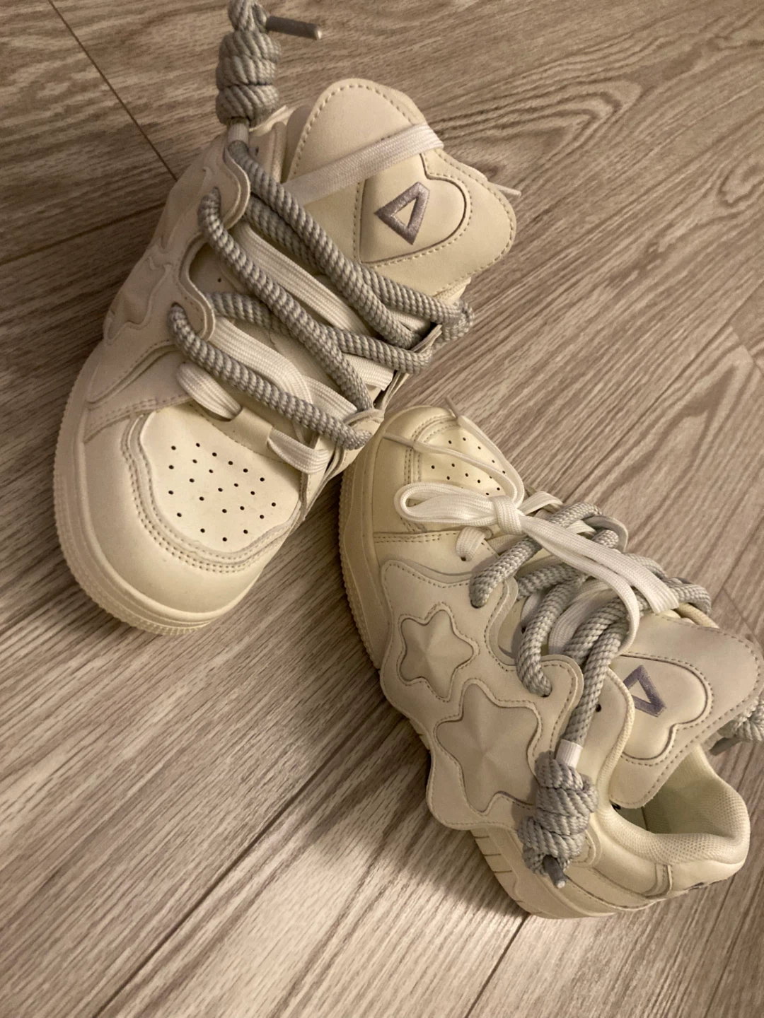 Aelfric Eden White Sneakers - Size 6.5 - photo 2