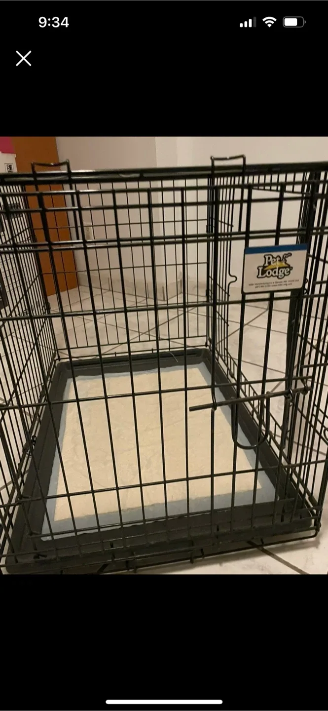 Dog Crate with new mattress image indicator(3)