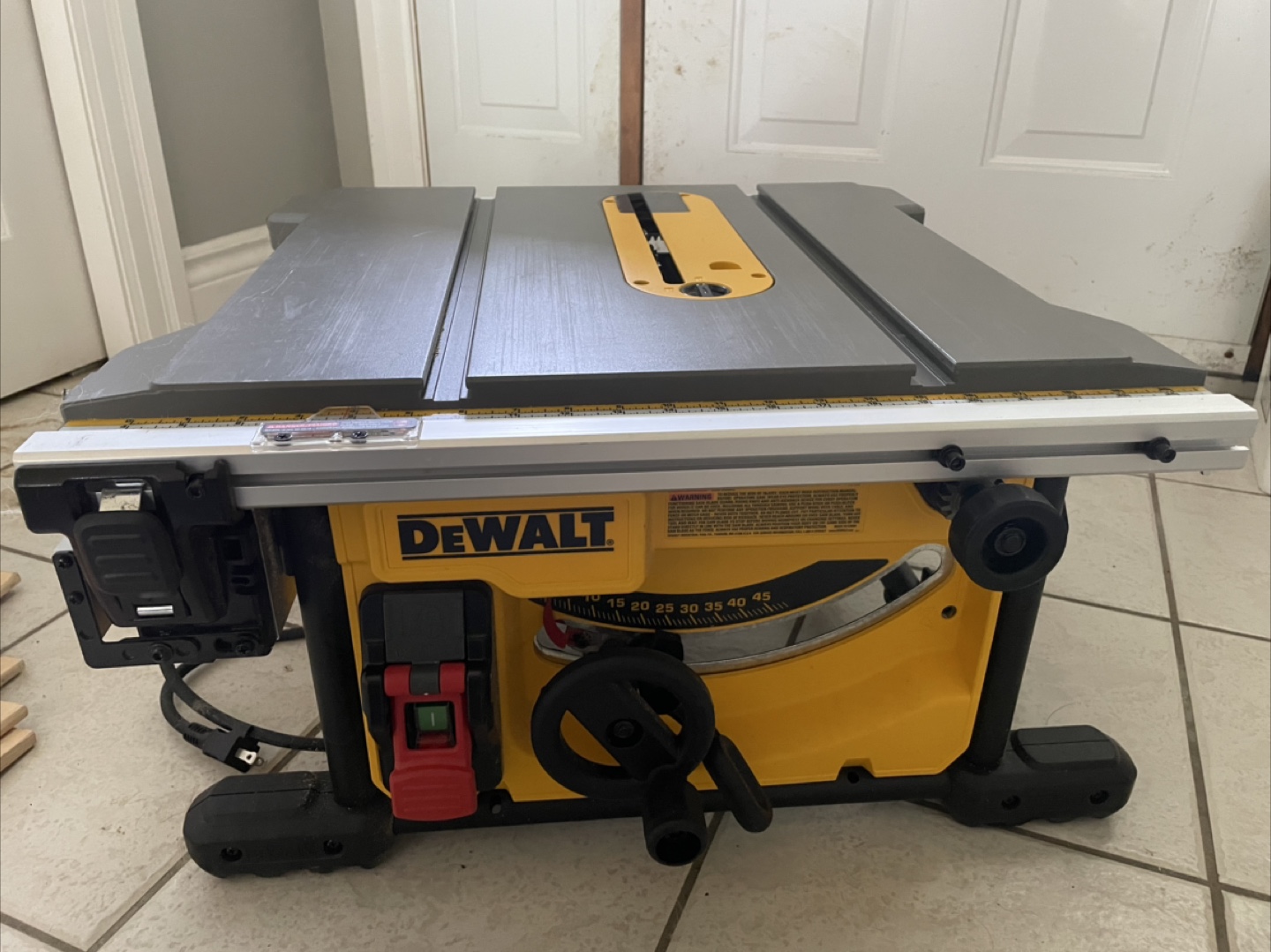 DeWalt Table Saw