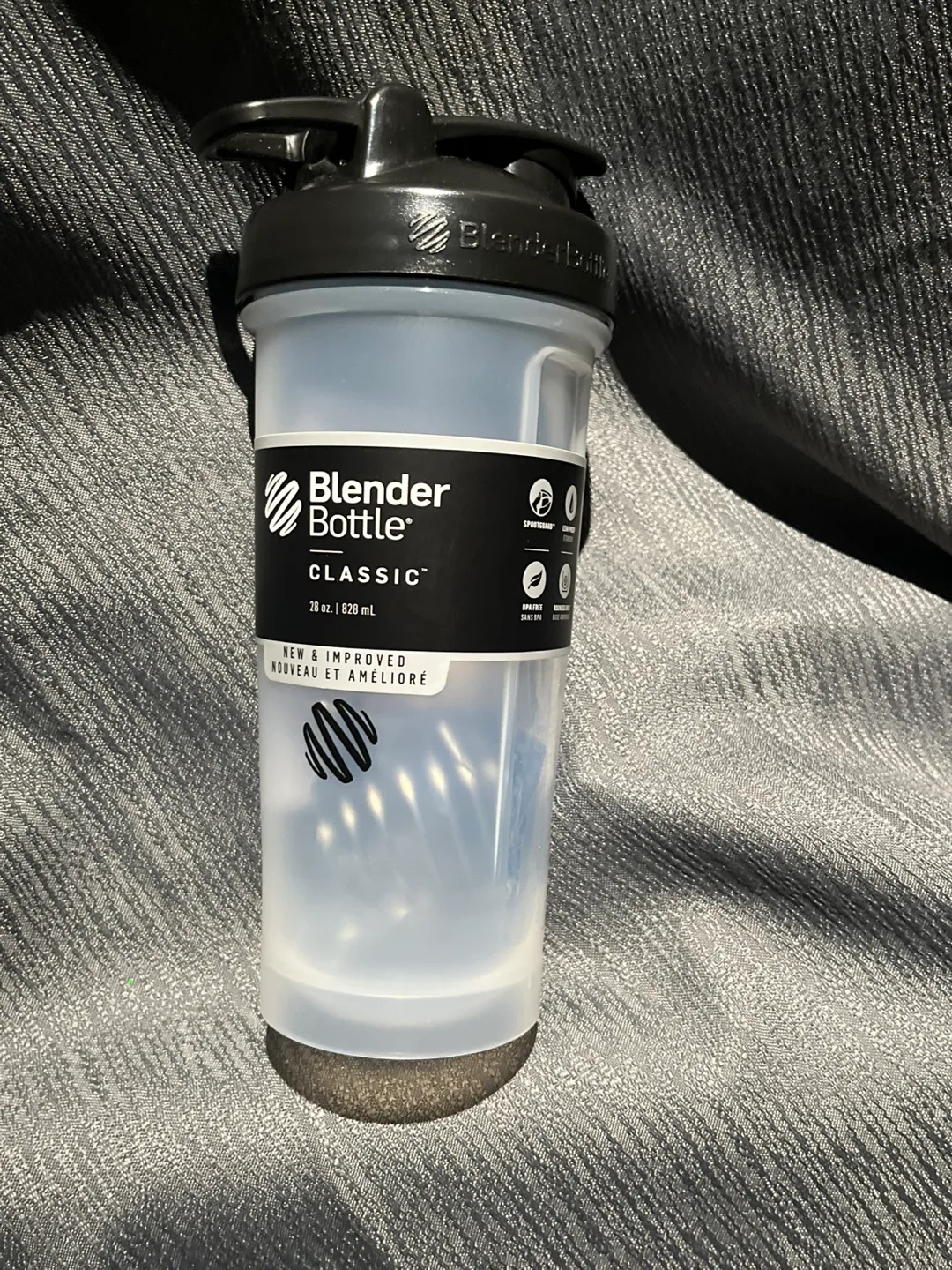 Blender Bottle Classic 28 oz Shaker thumbnail