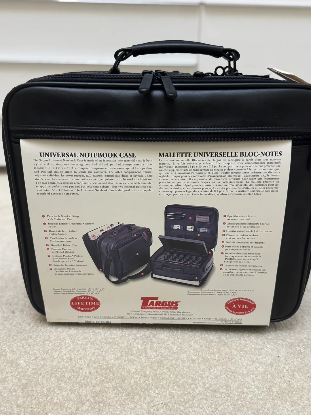 Targus Universal Notebook Case - Black image indicator(5)