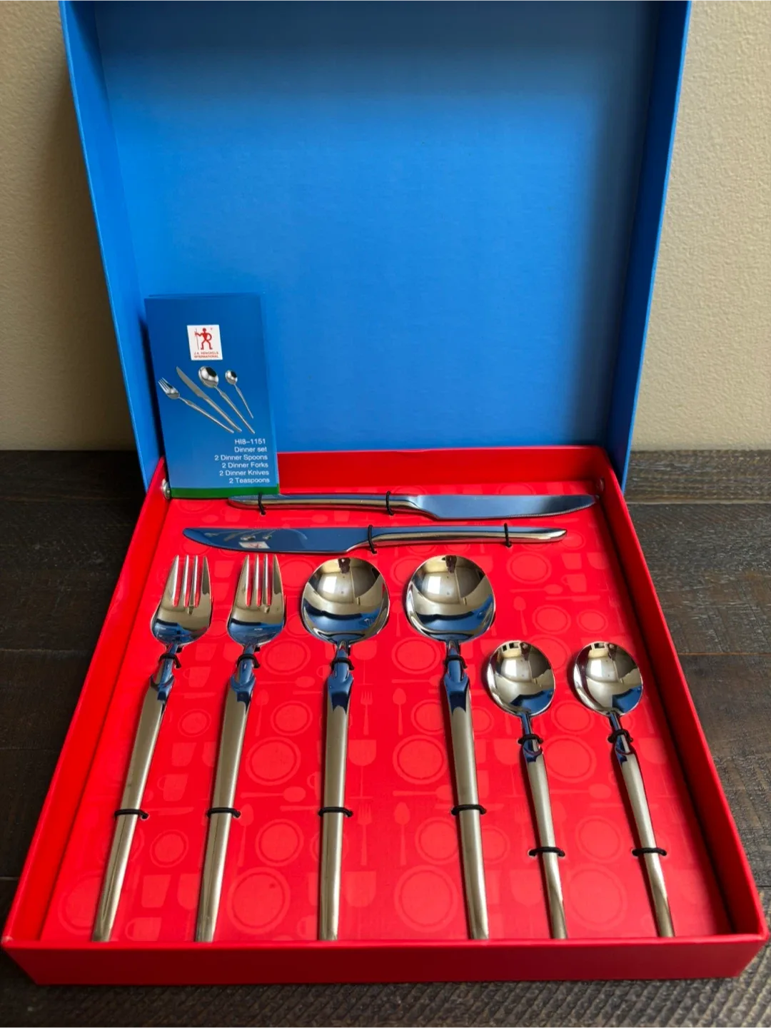 🥕J.A. Henckels International Dinner Set (8-Piece) thumbnail