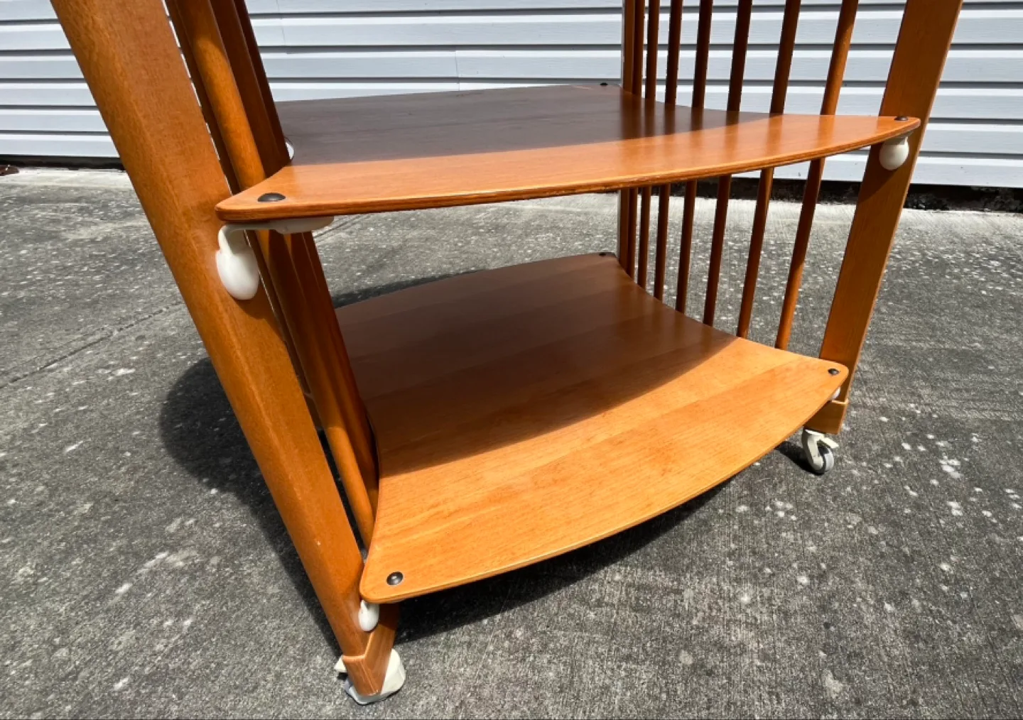 Stokke Care Changing Table - EUC image indicator(7)