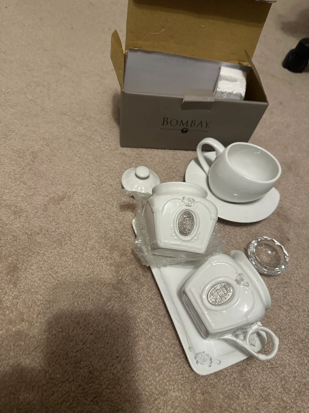 Bombay Sugar and Creamer Set