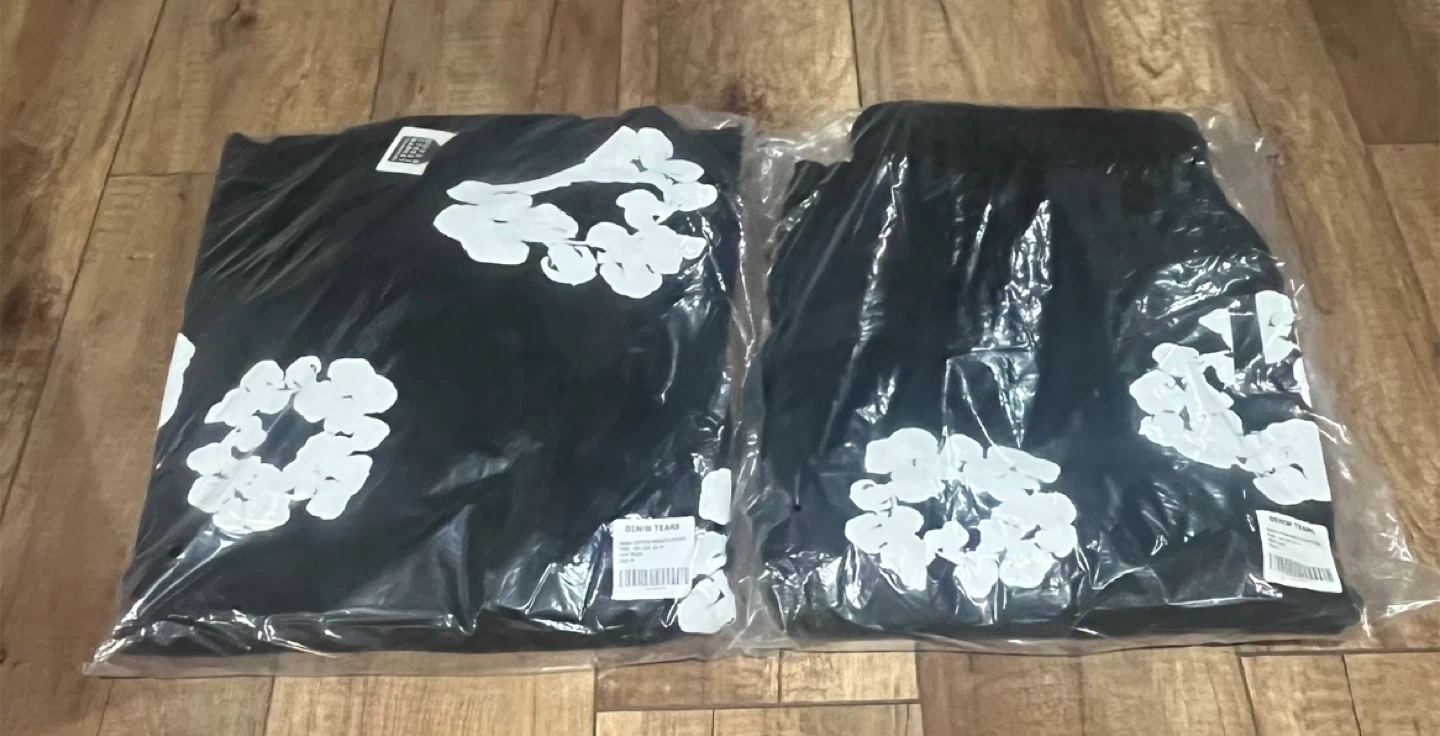 Denim Tear Black  Hoodie + Sweats Set (Medium)