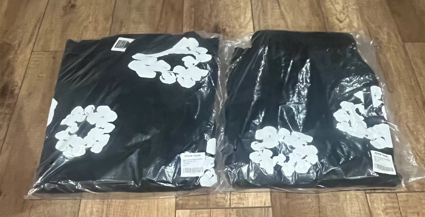 Denim Tear Black  Hoodie + Sweats Set (Medium) thumbnail