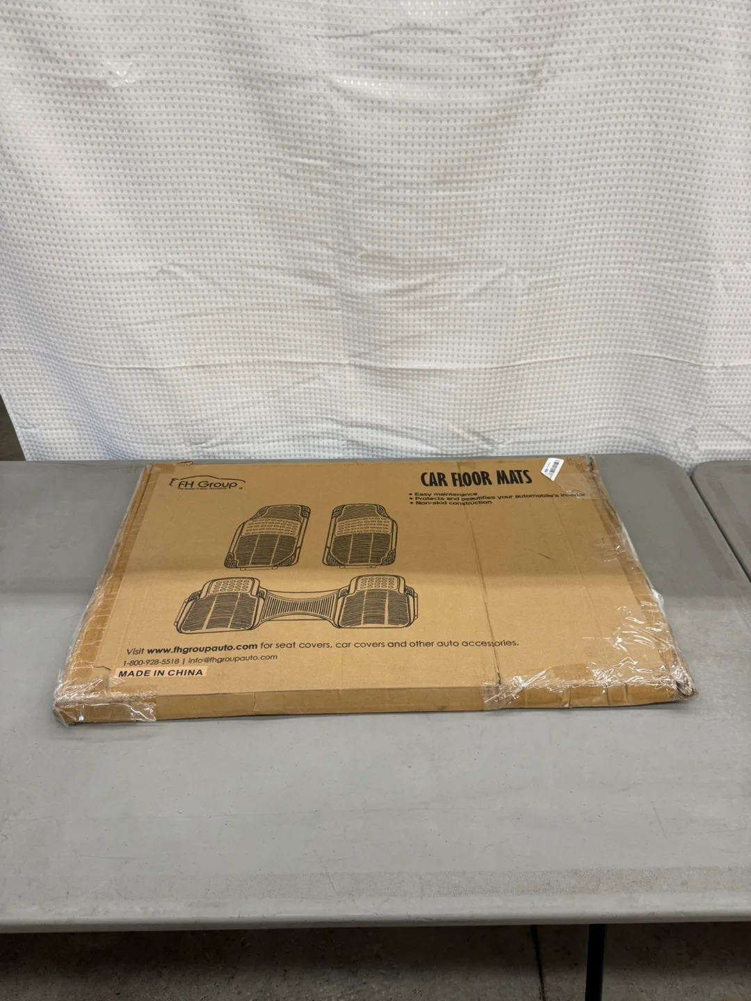 Universal Floor Mats CAR/SUV/TRUCK image indicator(4)