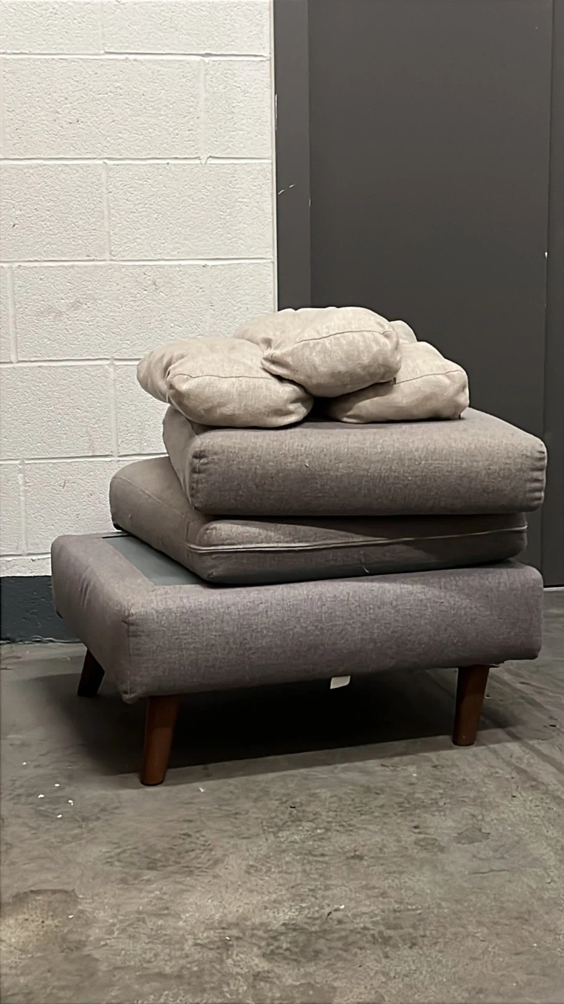Grey Sofa – Great Condition, Great Deal! - photo 2